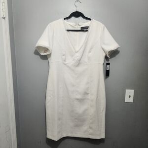 Andrew Marc Ivory V-Neck Dress Size 16 New With Tags